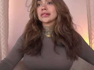 yandracelis from bongacams