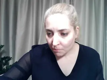 Bongacams Nude Webcam of mariska-kiska