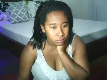 SexysTiphanie from bongacams
