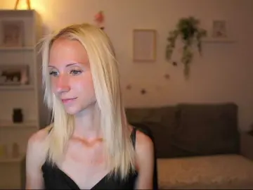 Bongacams Private Sex Chat of piperperri18