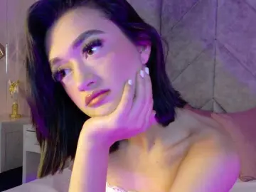 Bongacams Adult Video Chat of LeahSaenz