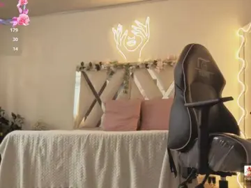Bongacams Sex Cam of ZURY-TAY