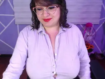 Bongacams Private Sex Chat of MiaaJoness