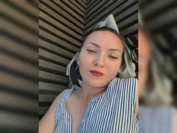 Bongacams Watch Live Sex Cams of DIVORA