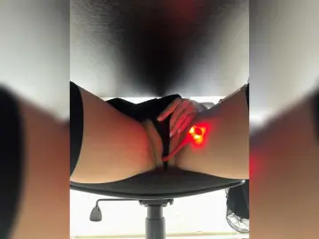 Bongacams Live Sex Cam of avavirgin