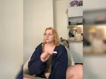 Bongacams Sex Cam of softifocus