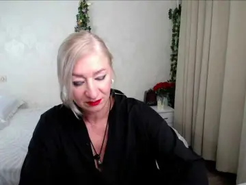 Bongacams Best Webcam of hunters-woman