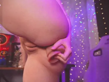 Bongacams Free Live Porn of cutesoneckaaa