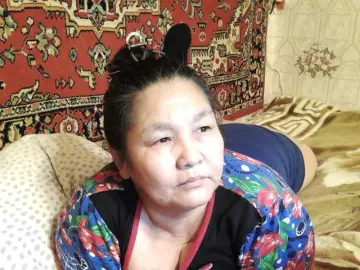 Bongacams Nude Webcam of 2Milf45