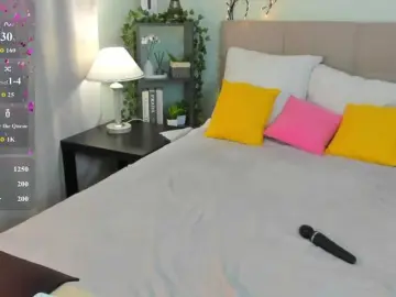 Bongacams Live Sex Cam of Emma-peach