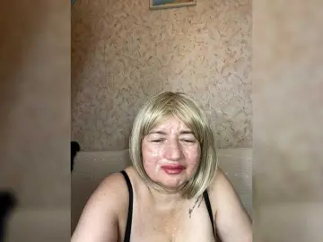 Bongacams Watch Live Sex Cams of SVETIKBOMBOCHKA