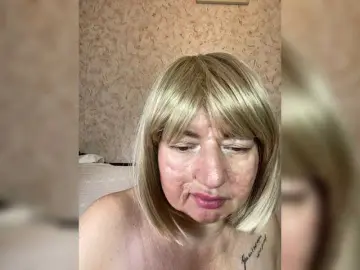 Bongacams Watch Live Sex Cams of SVETIKBOMBOCHKA