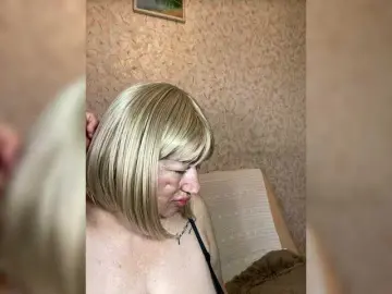 Bongacams Private Sex Chat of SVETIKBOMBOCHKA