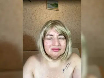 Bongacams Watch Live Sex Cams of SVETIKBOMBOCHKA
