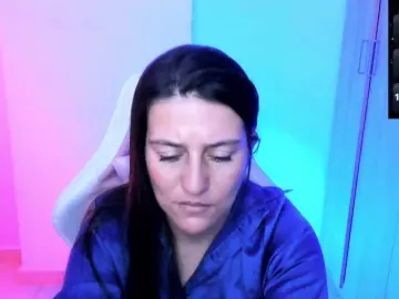 Bongacams Free Live Porn of Saskyaajohnson