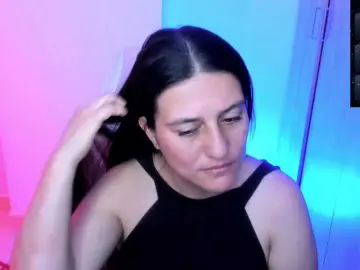 Bongacams Live Porn of Saskyaajohnson