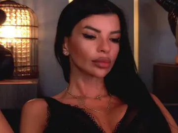 Bongacams Watch Live Sex Cams of EleniaDevons