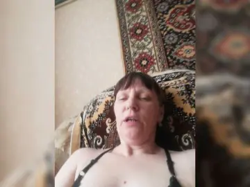 Zlykaa from bongacams