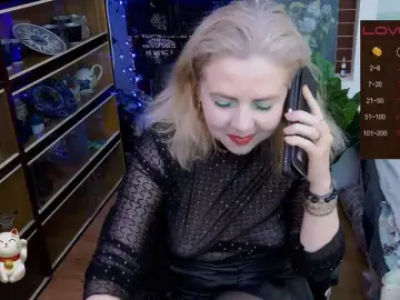 Delicecatmyau from bongacams