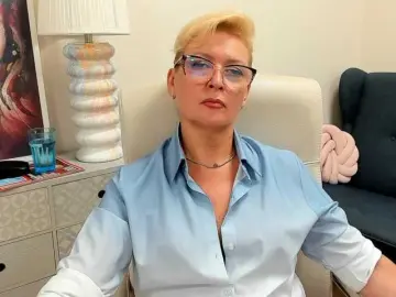 Bongacams Live Sex Cam of LunaFantasy