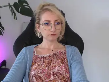 Bongacams Live Sex of CinderellaMoon
