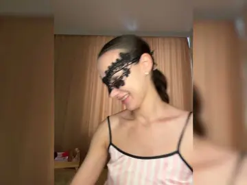 Bongacams Free Porn Cam of U-Moni