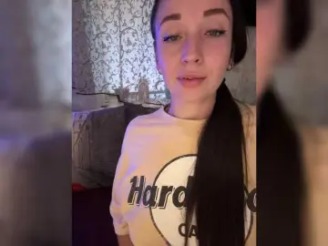 Bongacams Live Porn of AureliyXXX