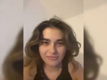 Evelinad from bongacams