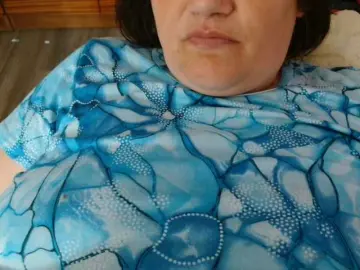 Luci22 from bongacams