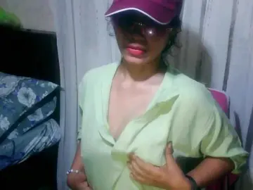 Bongacams Watch Live Sex Cams of arabianZ