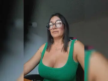 Bongacams Free Porn Cam of natylusexy