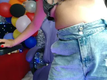 hot-sexy-bunny from bongacams