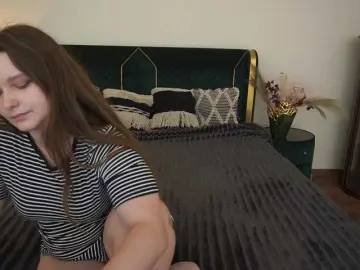 Bongacams Best Webcam of MagikPeachh