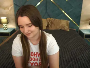 Bongacams Adult Webcam of MagikPeachh
