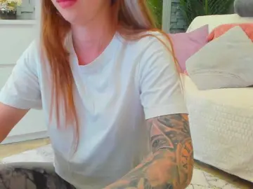 Bongacams Private Sex Chat of Reina-Cummings