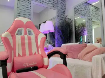 Bongacams Live Porn of Reina-Cummings
