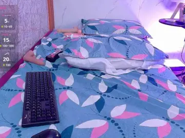 Bongacams Watch Live Sex Cams of dominikk018