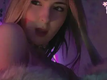 Bongacams Best Webcam of LollyGirlMoon