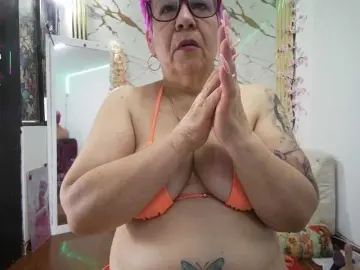Bongacams Free Porn Cam of Maturerose3