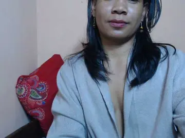 Bongacams Live Sex Cam of Rsylvie