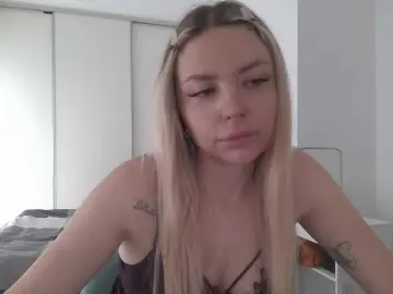 Bongacams Private Sex Chat of Blondie8853