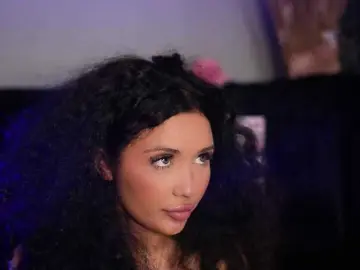 Bongacams Live Sex of Moan4u
