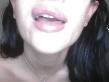 Bongacams Best live sex cam show of Vanis92