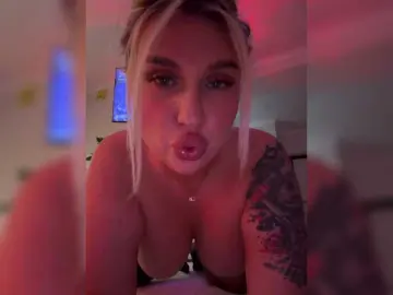 Bongacams Live Sex Cam of Kotofeyka1