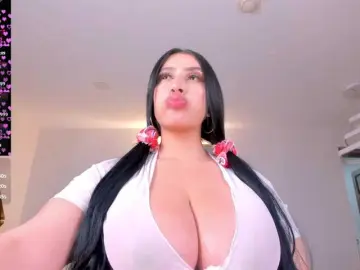Bongacams Free Porn Cam of LeahLombardi