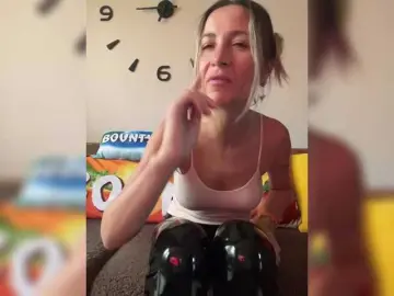 Bongacams Live Sex Cam of HARIZZMA