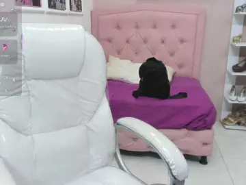 Bongacams Live Sex Cam of zoe-cortezz