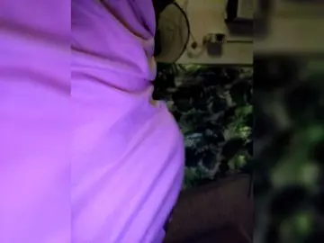 Bongacams Free Porn Cam of candicelovee