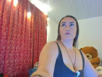 Bongacams Private Sex Chat of MeganHotCurvy