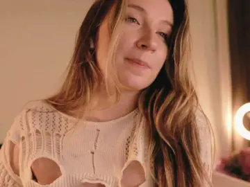 Bongacams Free Live Porn of AlytheAmore